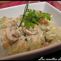 recette Gnocchi persillé aux champignons et saumon fumé, sauce gorgonzola
