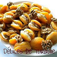 recette Abricots secs fourrés à la crème et aux noix