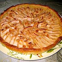 recette tarte aux pommes sur une crème pâtissière