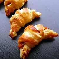 recette Mini-croissants potimarron, noisettes & fourme d'ambert