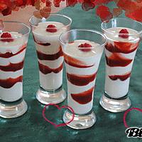 recette Verrine de fromage blanc au coulis de fraises très rapide