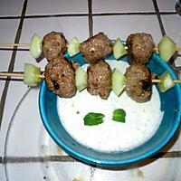 recette brochette de boulettes à la menthe et sa sauce ..........une tuerie