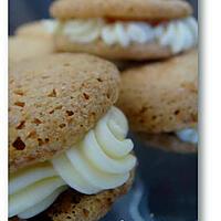 recette MACARONS A L'HUILE D'OLIVE ET CAFE