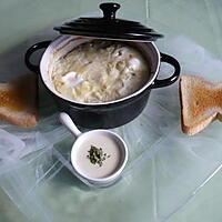 recette Oeufs cocotte cantal/gruyère