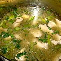 recette Soupe légère aux asperges et au poulet