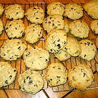 recette Biscuits à l'avoine et raisins sec ( pépittes de chocolat )