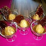recette poires pochées à la crème de carambar et ses tuiles