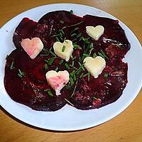 recette CARPACCIO DE BETTERAVE ET CANTAL