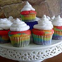 recette ?? Cupcakes Arc-en-ciel ??