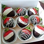 recette Fraises enrobées de chocolat noir et blanc