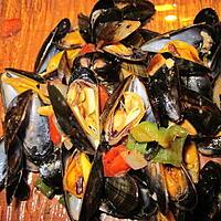 recette MOULES AU PIMENT D ESPELETTE