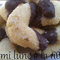 recette biscuits demis lunes à la noix de coco: