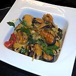 recette MOULES SAFRANEES AU NOILLY PRAT SUR FONDUE DE POIREAUX