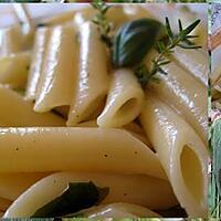 recette Penne sauce aux herbes aromatiques