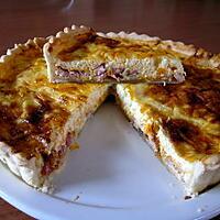 recette QUICHE AUX LARDONS FUMES ET A LA MIMOLETTE VIEILLE