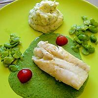 recette CABILLAUD FEVES PUREE AUX HERBES ET SON JUS D'HERBES PERSIL CIBOULETTE ET MACHE