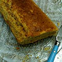 recette CAKE SALE A L HUILE DE NOISETTE SAUMON FUMEE ET ANETH