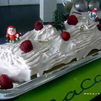 recette bûche de noël chantilly et framboises