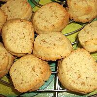 recette Petits biscuits aux graines de sésame et farine d'épeautre