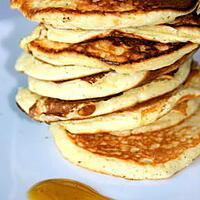 recette PANCAKES DE PIERRE HERME ET...MA SAUCE PASSION CITRON VERT