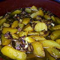 recette Tajine d'agneau parfumé aux épices... accompagné de Pomme de Terre moëlleuses...( Sans ail ni oignon ). Un vrai délice pour ces journées de grand froid...