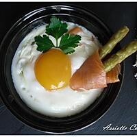 recette Oeuf Cocotte aux Saumon fumé et Aserges vertes