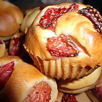 recette MUFFINS AU FROMAGE BLANC ET AUX FRAISES