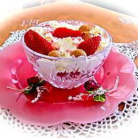 recette FRAISES A LA CREME TRES LEGERE ..