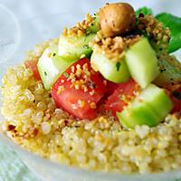 recette Quinoa au thon, crudités et noisettes pilées