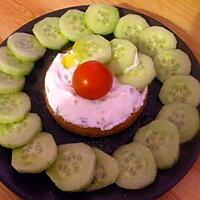 recette "Concombres en sauce blanche à la greque..."