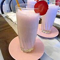 recette SMOOTHIE BANANE ET FRAISE