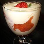 recette MOUSSE AU CHOCOLAT BLANC COMPOTE RHUBARBE FRAISE
