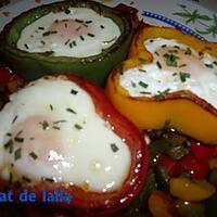 recette OEUFS AUX POIVRONS MULTICOLORE