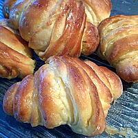 recette croissants feuillettés (assez simple)