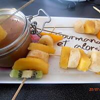 recette les brochettes aux fruits frais !!