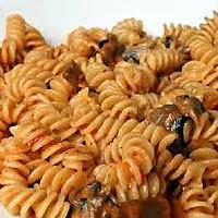 recette Fusilli à la sauce tomate maison.