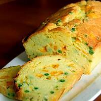 recette Cake au cheddar & aux petits pois
