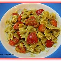 recette Farfalle, pesto, mozzarella et tomates-cerises.