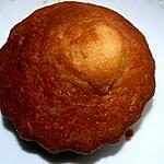recette Baba au rhum à l'ancienne avec zestes d'oranges confits et petits raisins secs.
