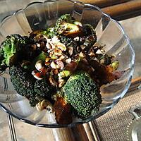 recette Broccoli à l'ail, au beurre et aux noix de cajou