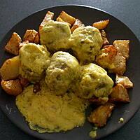 recette "Albondigas salsa de Azafran....con Patatas..."..( Boulettes de viande .... à la crème  et P.D.Terre sautées....)