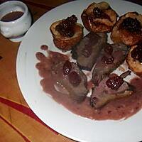 recette magrets de canard aux fruits rouges   et  pommes