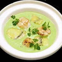 recette Velouté de petits pois au morbier et aux  noix de st jacques