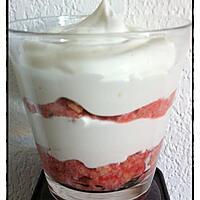 recette Tiramisu sans oeufs a la fraise